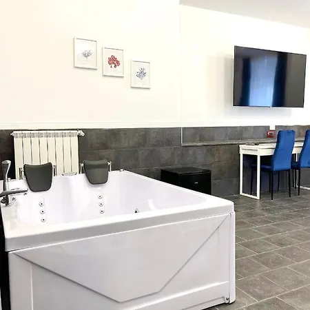 Yacht Club Angioino * Неаполь