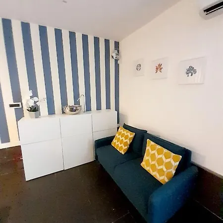 Guest house Yacht Club Angioino *
