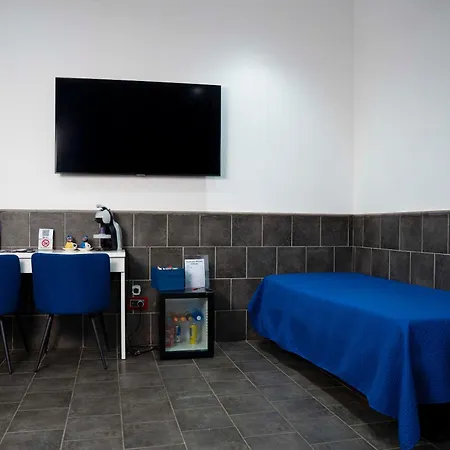 Yacht Club Angioino 4*