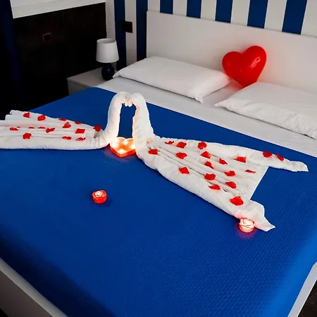 Yacht Club Angioino Guest house *