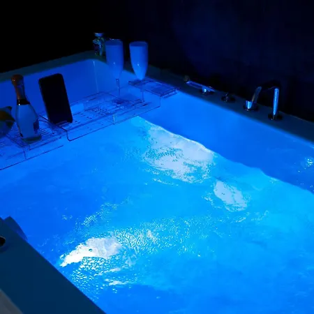 ゲストハウス Yacht Club Angioino ナポリ